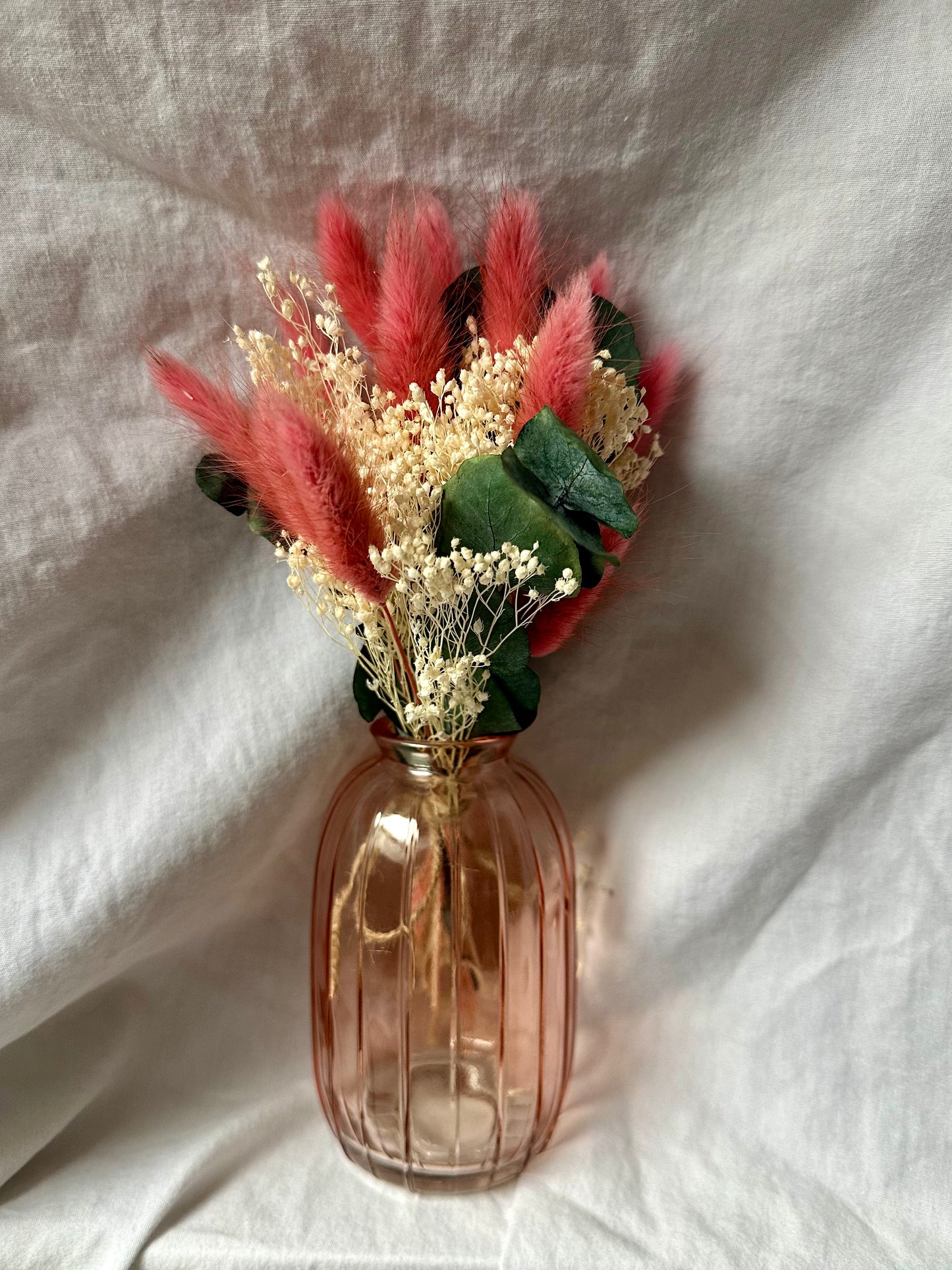 - Petit bouquet de lagurus rose avec vase -